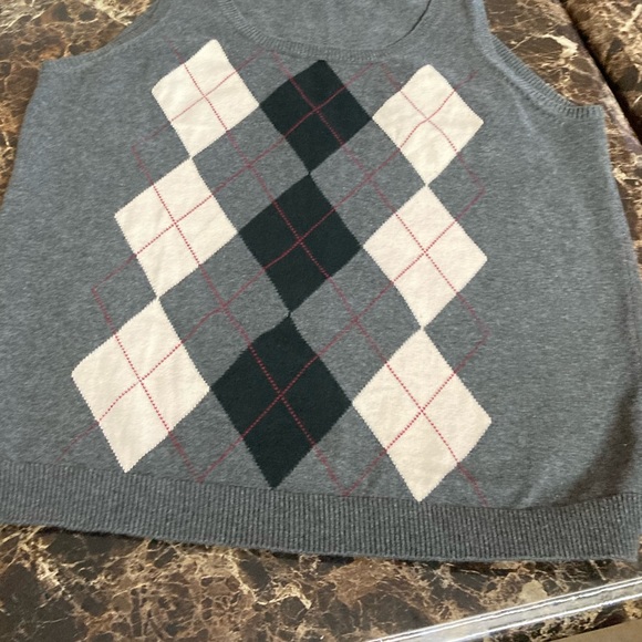 Michael by Michael Kors Preppy Argyle Sweater Vest - Picture 2 of 10